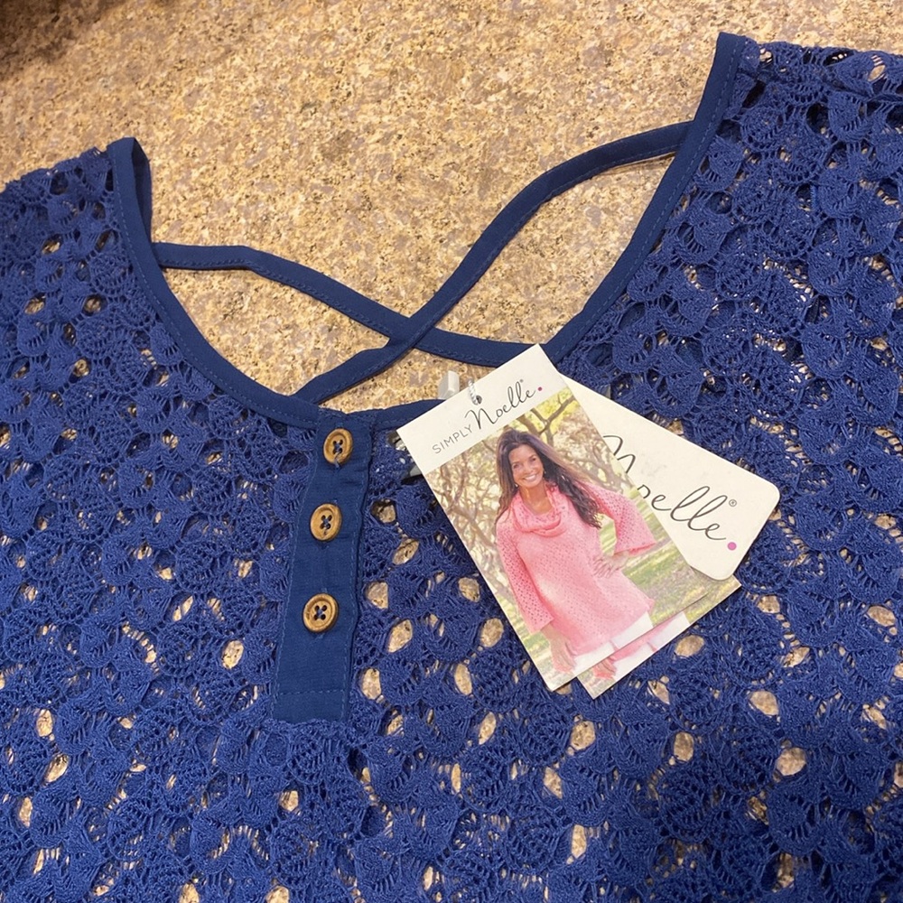 NWT Simply Noelle Open Weave Cross Back Top Blue S/M 8-10 - Picture 4 of 15